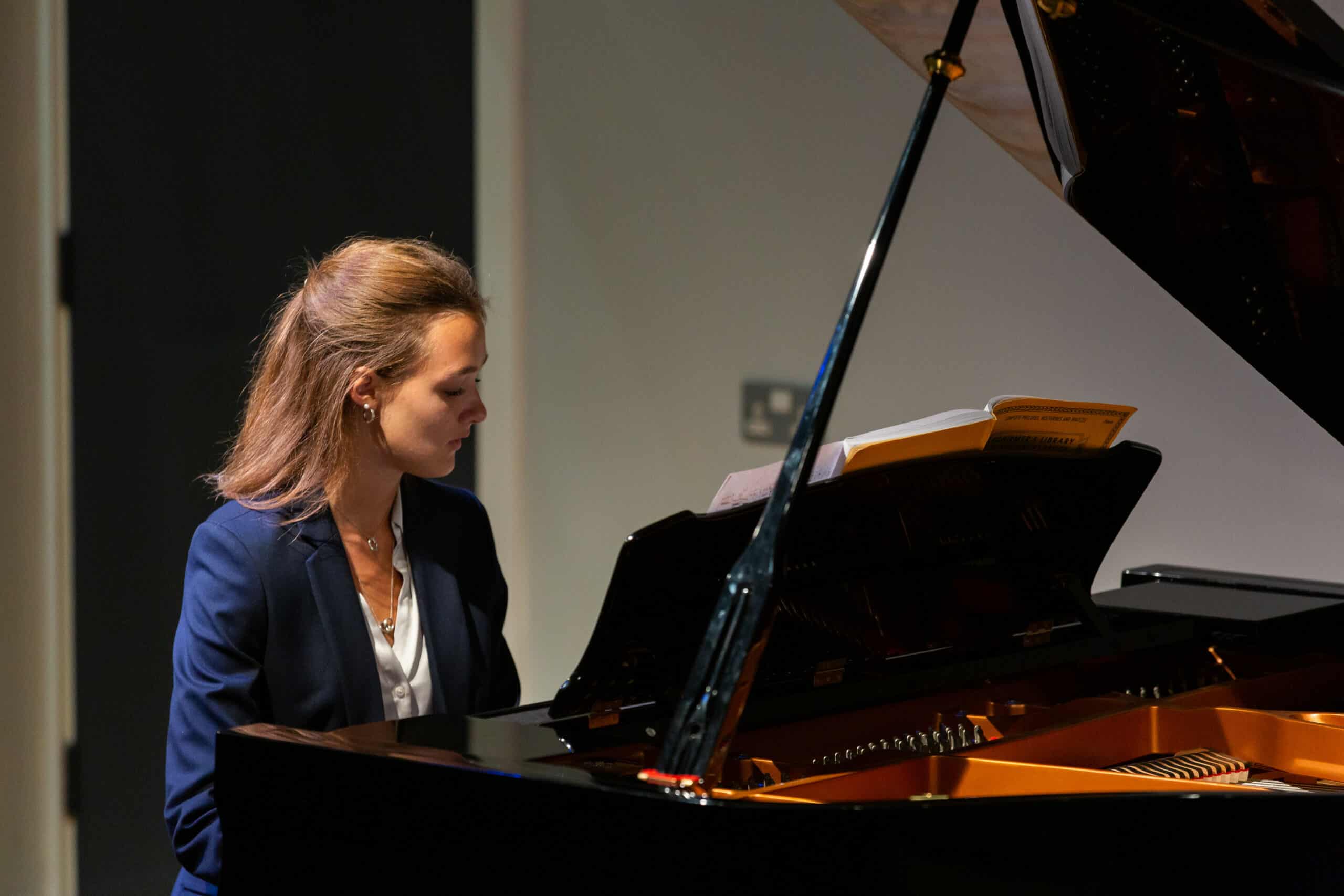Helen Wareham Piano Competition