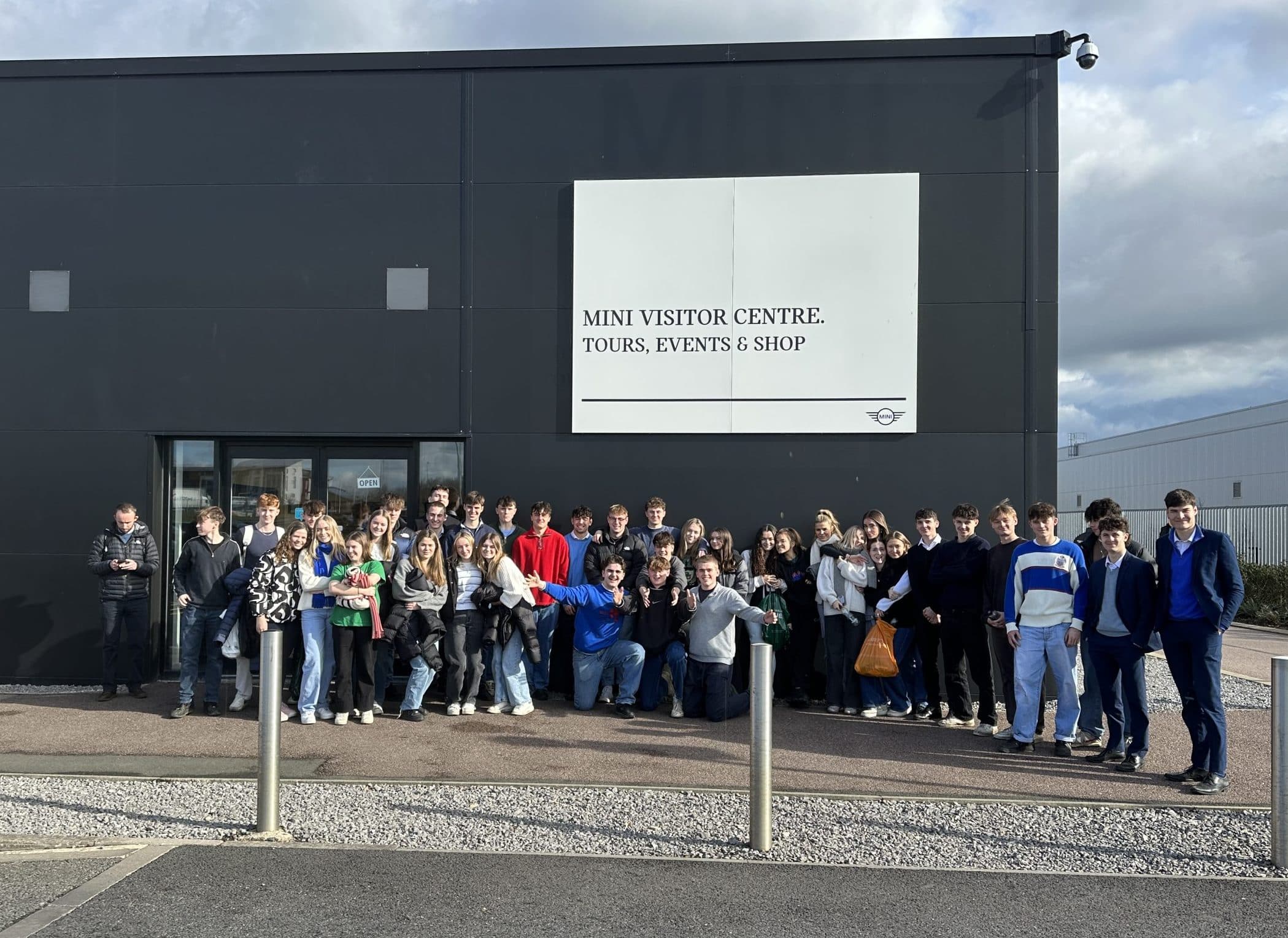 UPPER SIXTH BUSINESS STUDIES TRIP TO MINI PRODUCTION PLANT