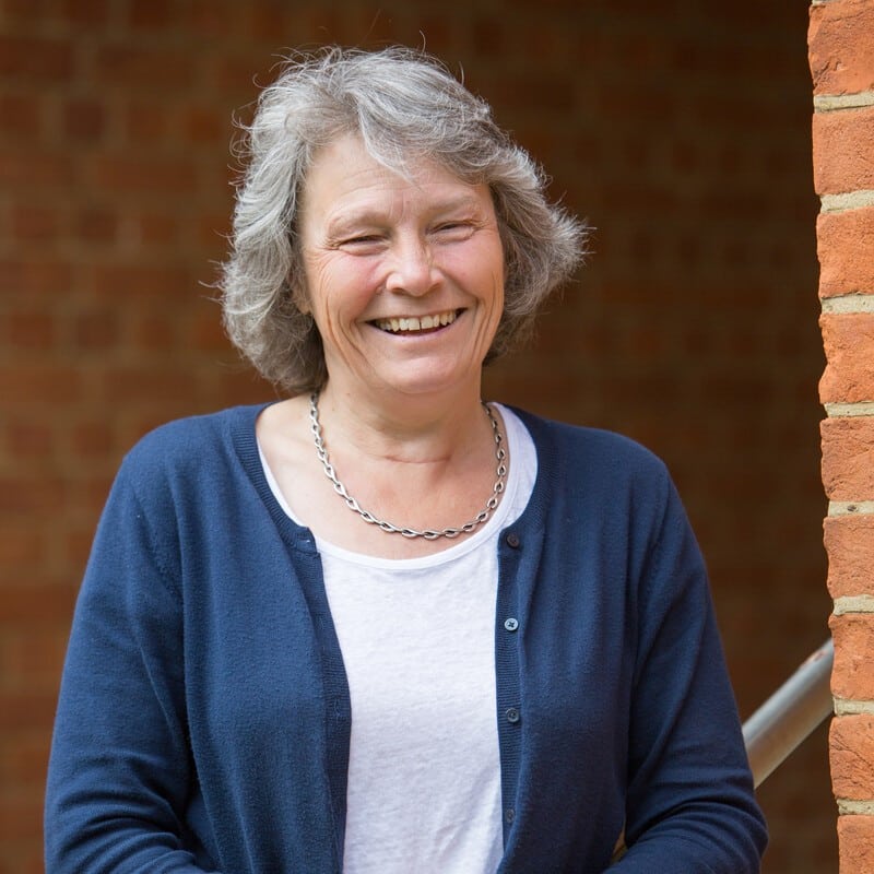 Mandy Russell-Price