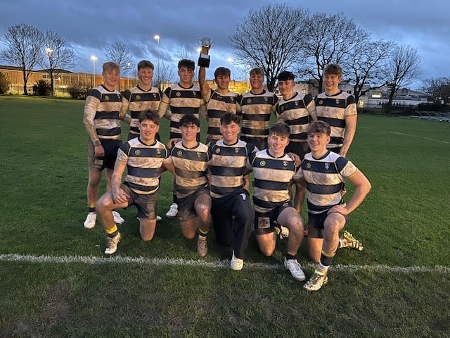 Cranleigh U18 Rugby Team Retain the Hampton School Sevens Title