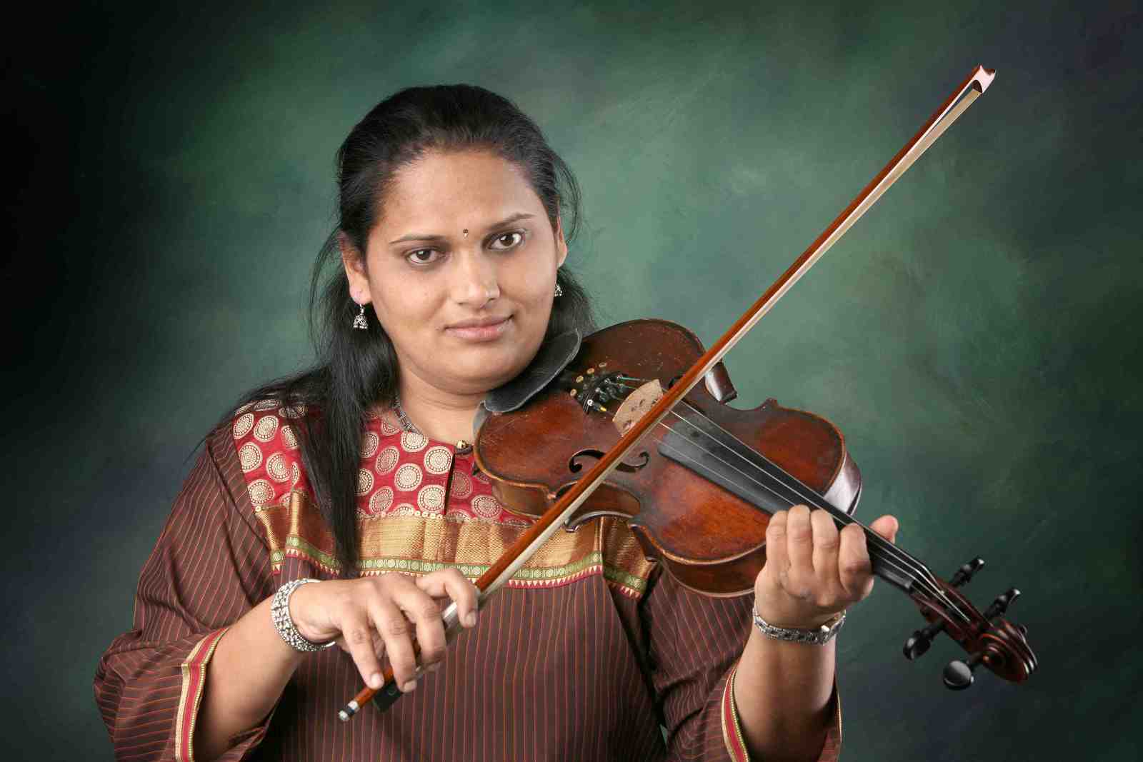Dr Jyotsna Srikanth MBE ‘Carnatic Nomad’