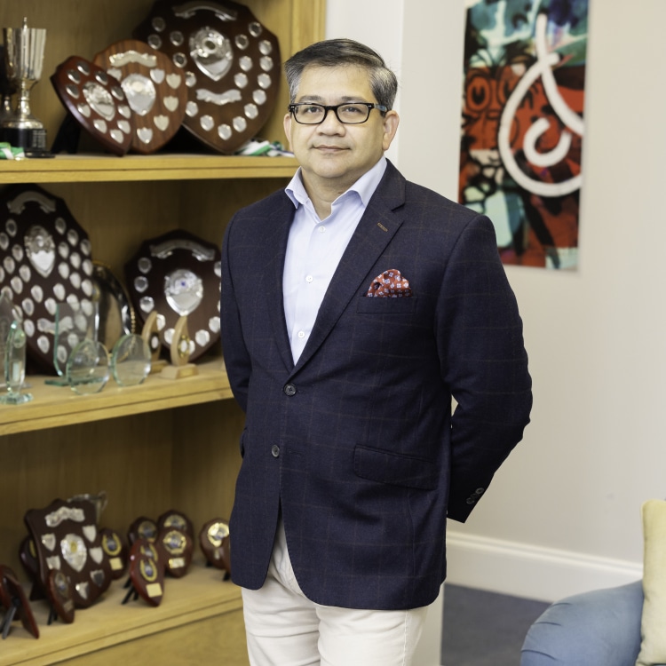 Samik Mukherjee